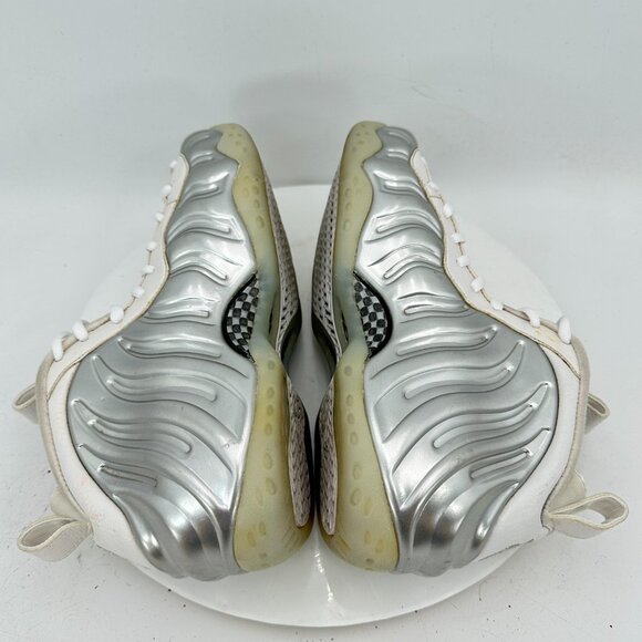 Nike Air Foamposite One Women Size 8 AA3963-100 Chrome White Silver Shoes - Picture 6 of 11